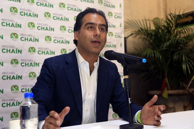 Exesposa de Chaín lo denuncia por amenazas, violencia y acoso