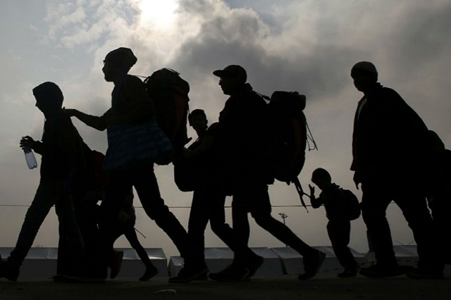 Reportan llegada de decenas de migrantes a Lara Grajales