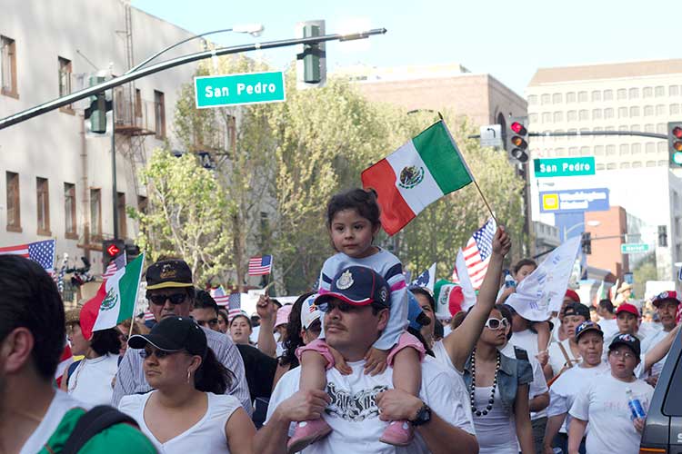 Alegría y tristeza entre poblanos por plan migratorio