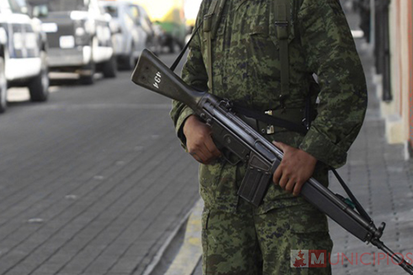 Operativo toma por sorpresa a locatarios de Mercado Morelos