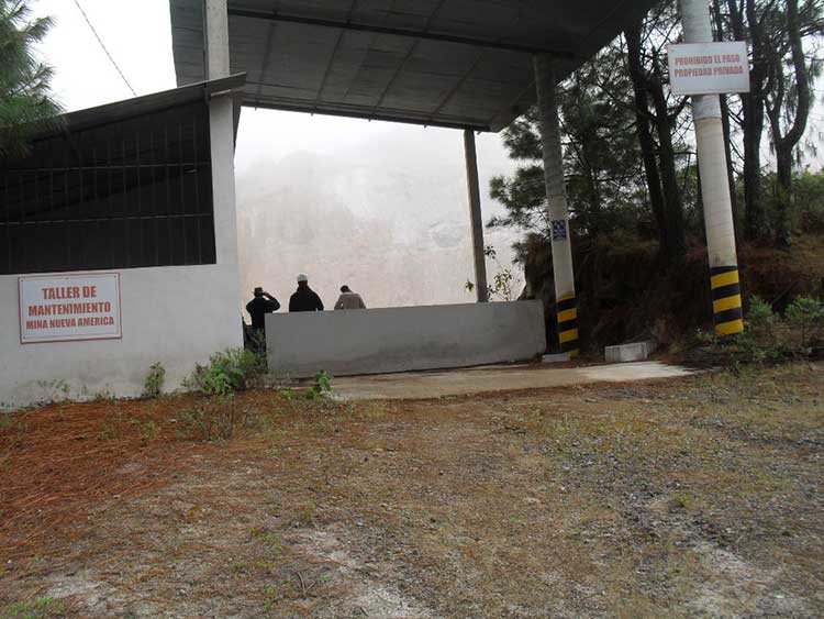 Protestan contra minera italiana en Zacatlán