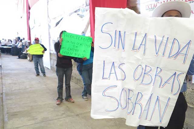 Piden a EU y Canadá  indagar omisiones de Almaden Minerals en Puebla