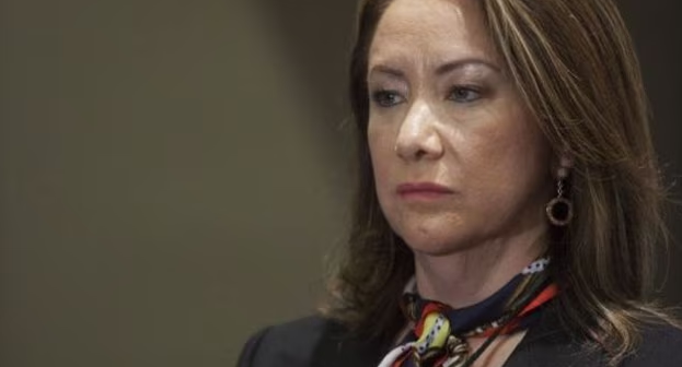 El curioso caso de Yasmín Esquivel