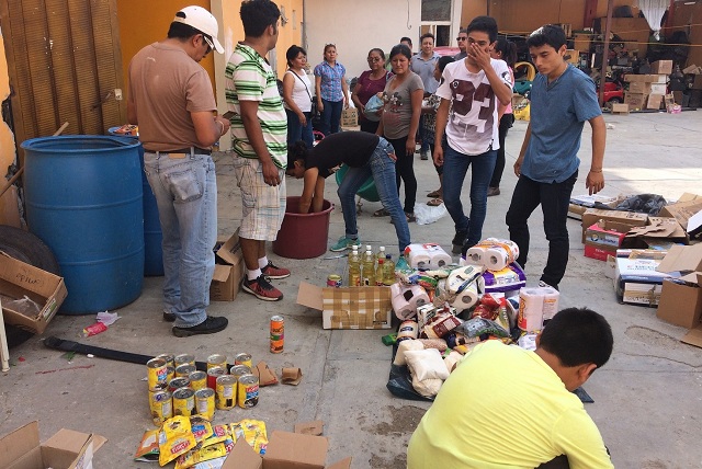 Acusan a DIF de Tehuitzingo de acaparar víveres