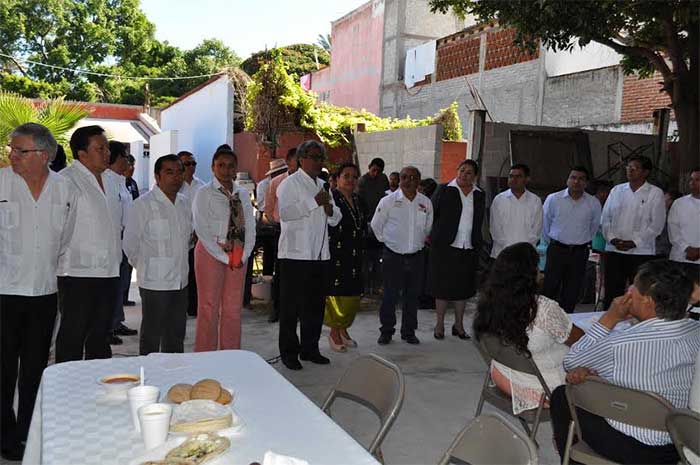 Conmemoran las tres Mixtecas rompimiento del sitio de Huajuapan