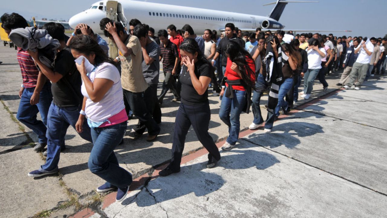 Gobierno contrata servicios legales norteamericanos para apoyo a migrantes poblanos