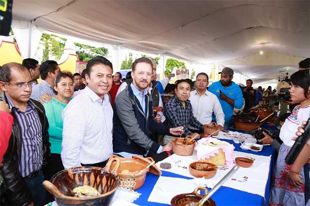 Inauguran 5º Concurso del Mole 2017 en San Andrés Cholula