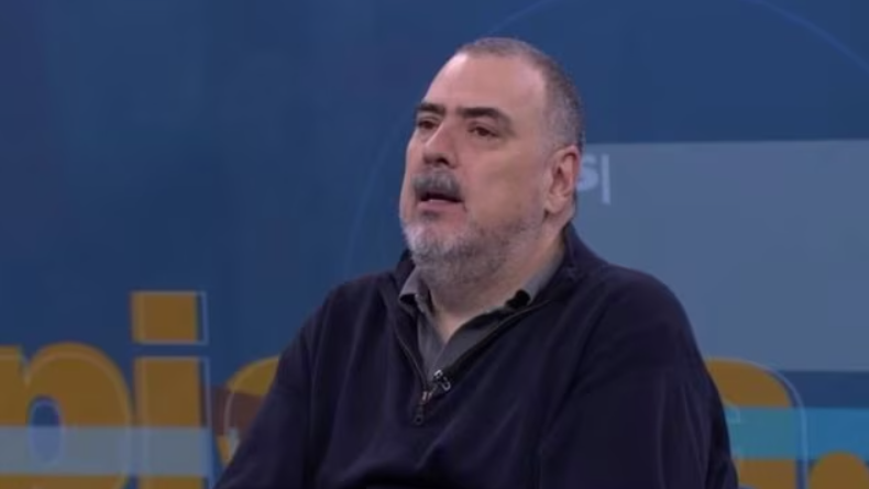 Misoginia del monero Calderón y 500 años para que los cuerpos de mujeres dejen de ser la nota