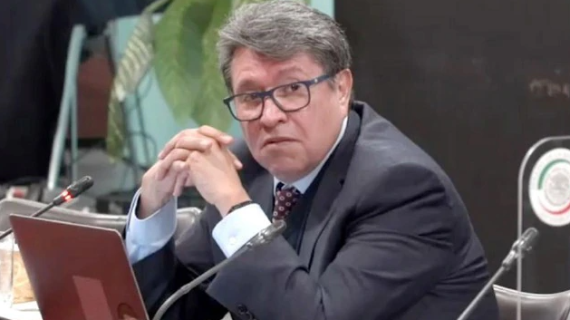Ricardo Monreal se despide