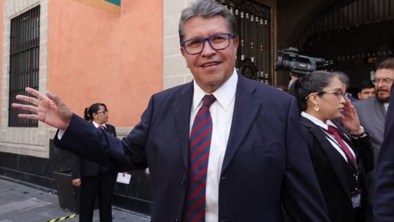 Monreal abre las puertas a la CDMX
