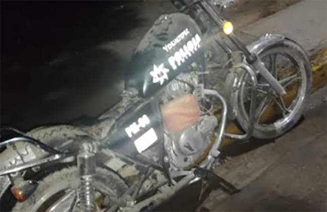 Con moto robada del Ayuntamiento ladrones ingresan a domicilio en Yehualtepec