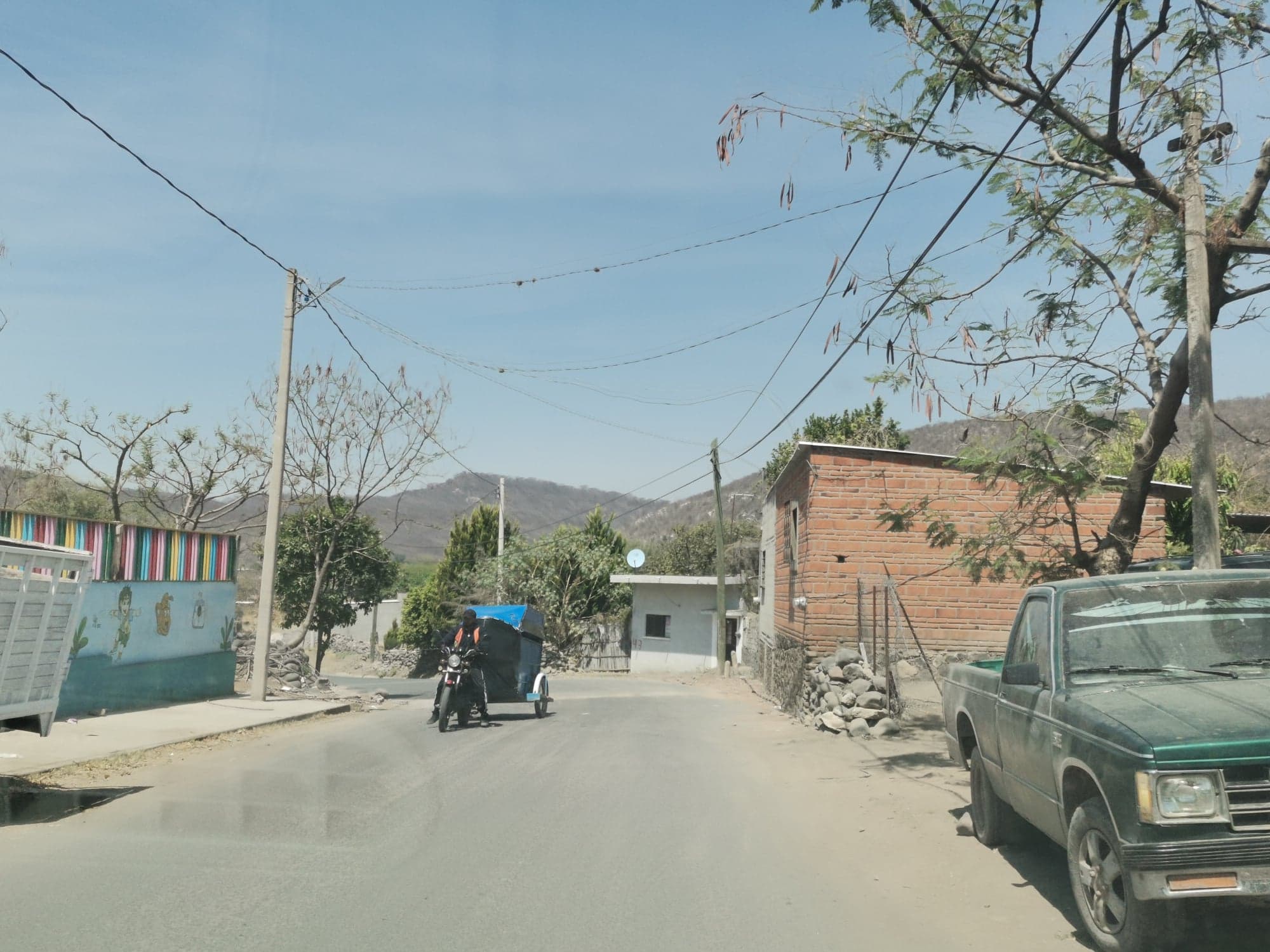 En la región de la Mixteca poblana continúa la operación de los mototaxis  