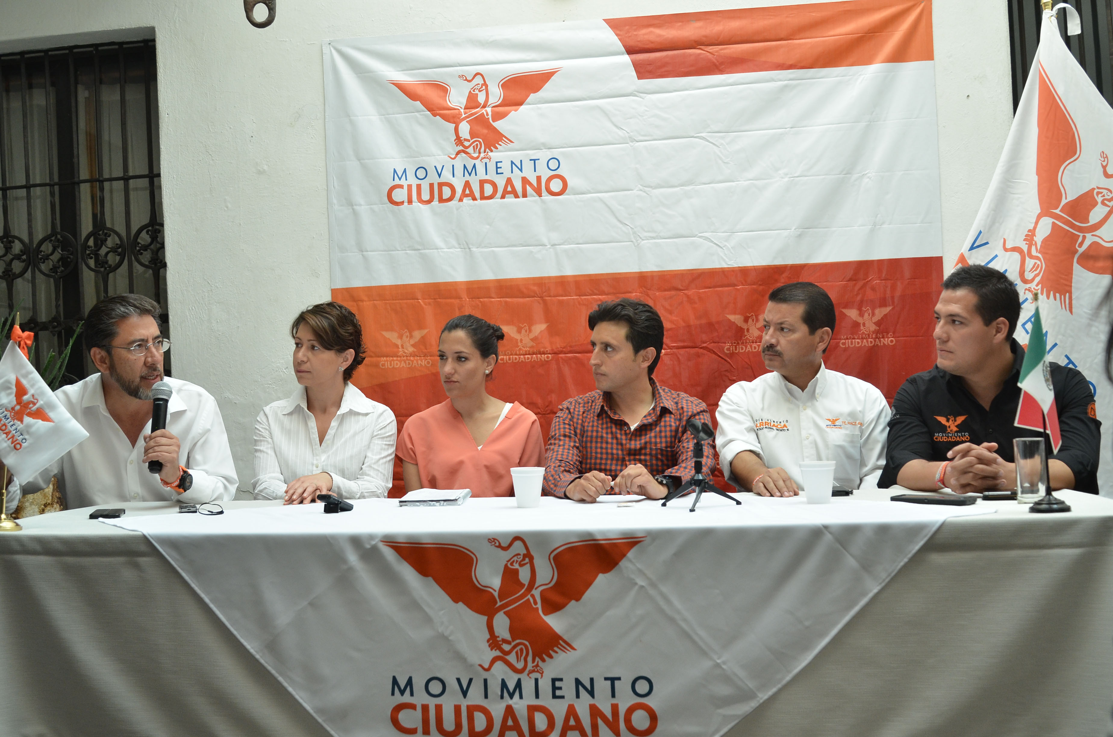 Falló democratización de Puebla en 2010: José Juan