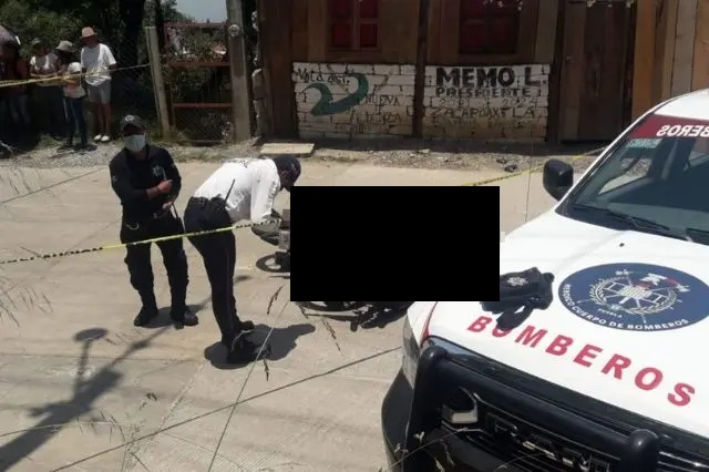 Muere un joven en choque de motocicletas en Zacapoaxtla