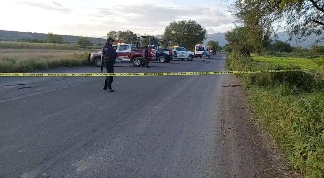Muere en accidente motociclista sobre la recta a Chilac, otro esta grave