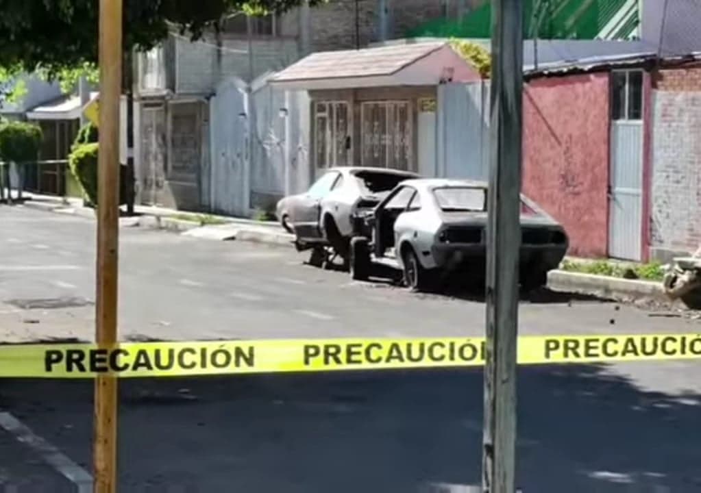 Localizan a hombre sin vida en vehículo abandonado en Tehuacán 