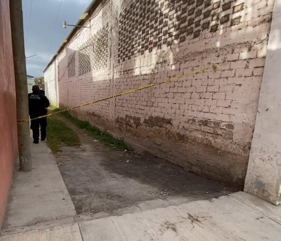 Localizan sin vida a un hombre al interior de su vivienda en Tehuacán