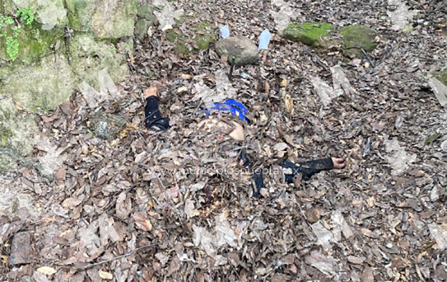 Hallan cadáver de mujer en barranca de la vía corta a Puebla