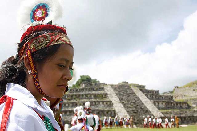 Mujeres indígenas buscan salir adelante en Atlixco