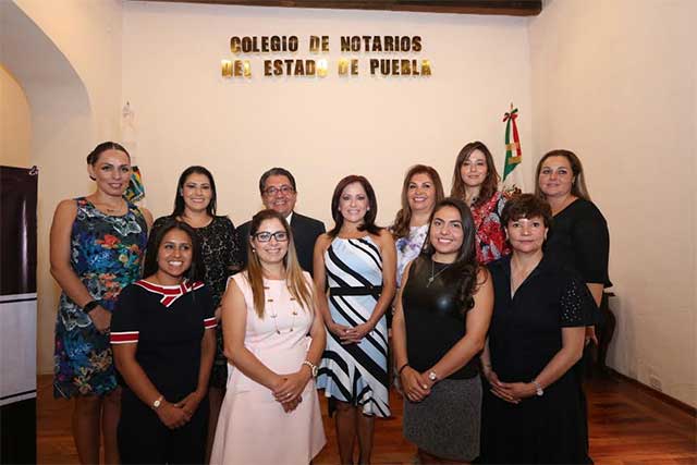 Mujeres del Colegio de Notarios se suman al voluntariado del SEDIF