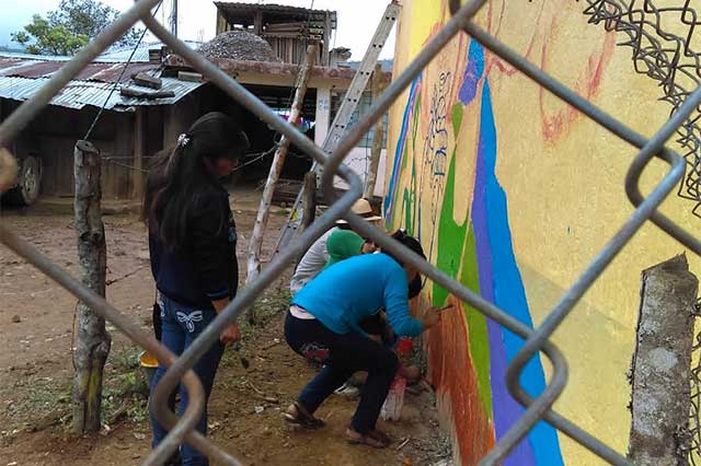 Con mural, Ahuacatlán reitera su rechazo a hidroeléctrica