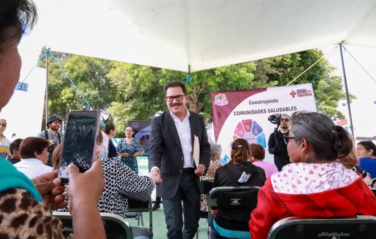 Mejorar la salud de los poblanos, prioritario: Mier