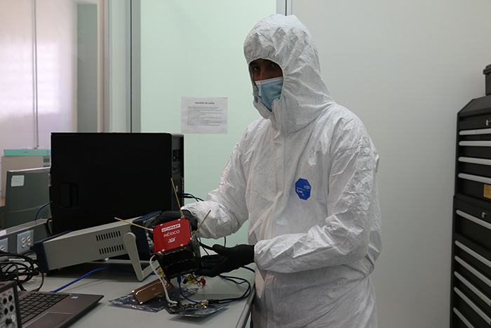 Nasa lanzará el nanosatélite AztechSat-1 creado por UPAEP
