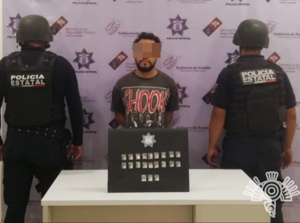 Cae narcomenudista en Tehuacán; fumaba marihuana en plena calle