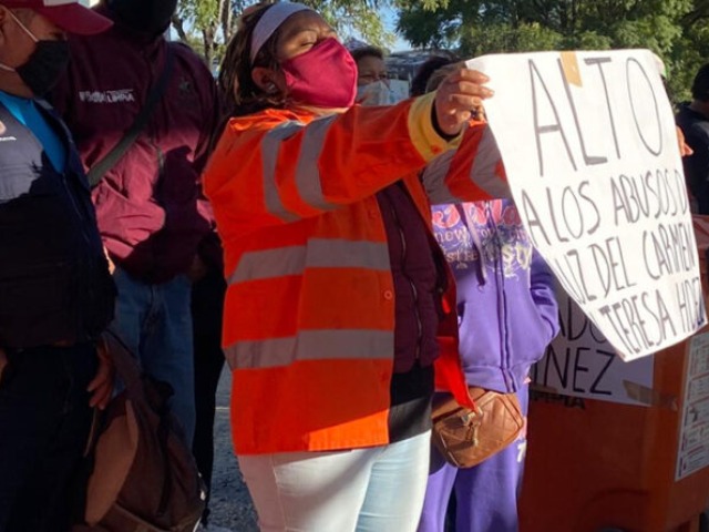 Naranjitas en paro, denuncia de malos tratos en el OOSL de Puebla