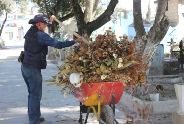 Comuna de Puebla realiza jornada de servicios en San Felipe