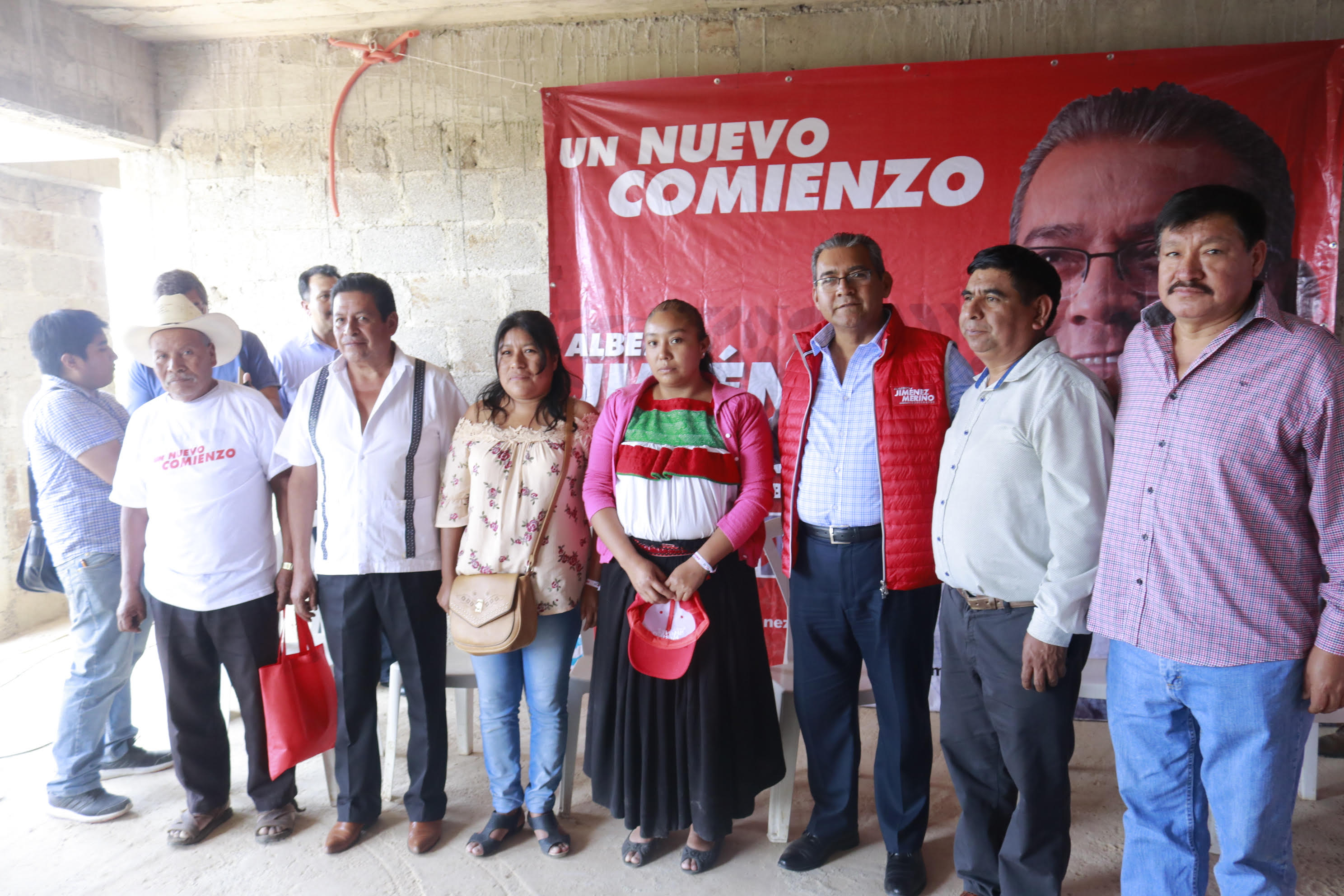 Jiménez Merino se reúne con líderes priistas en Xicotepec