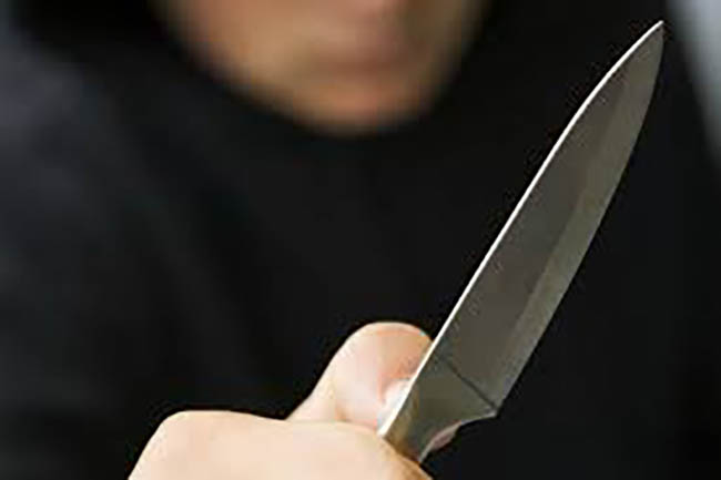 Con cuchillo roban a mujeres celulares en tramo Los Lavaderos de RUTA