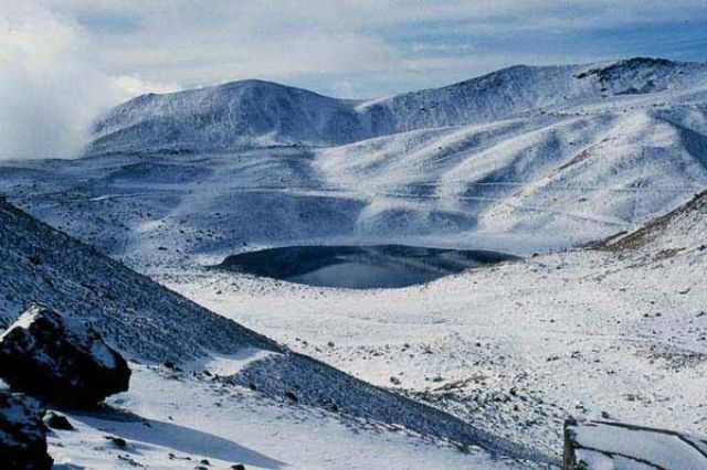 Rescatan a cuatro personas, tres de ellas menores, tras accidente en el Nevado de Toluca