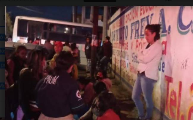 Ruta 12 se impacta contra árbol y deja varios heridos en Xochimehuacan