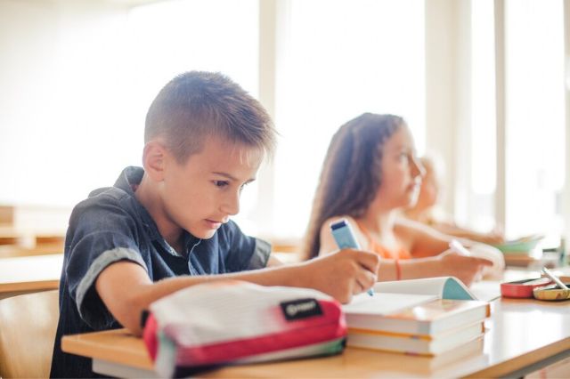 Padres de familia: tomen nota de los días sin clases que restan en julio