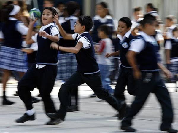 Explica IMSS cómo evitar que berrinches de niños se conviertan en algo normal