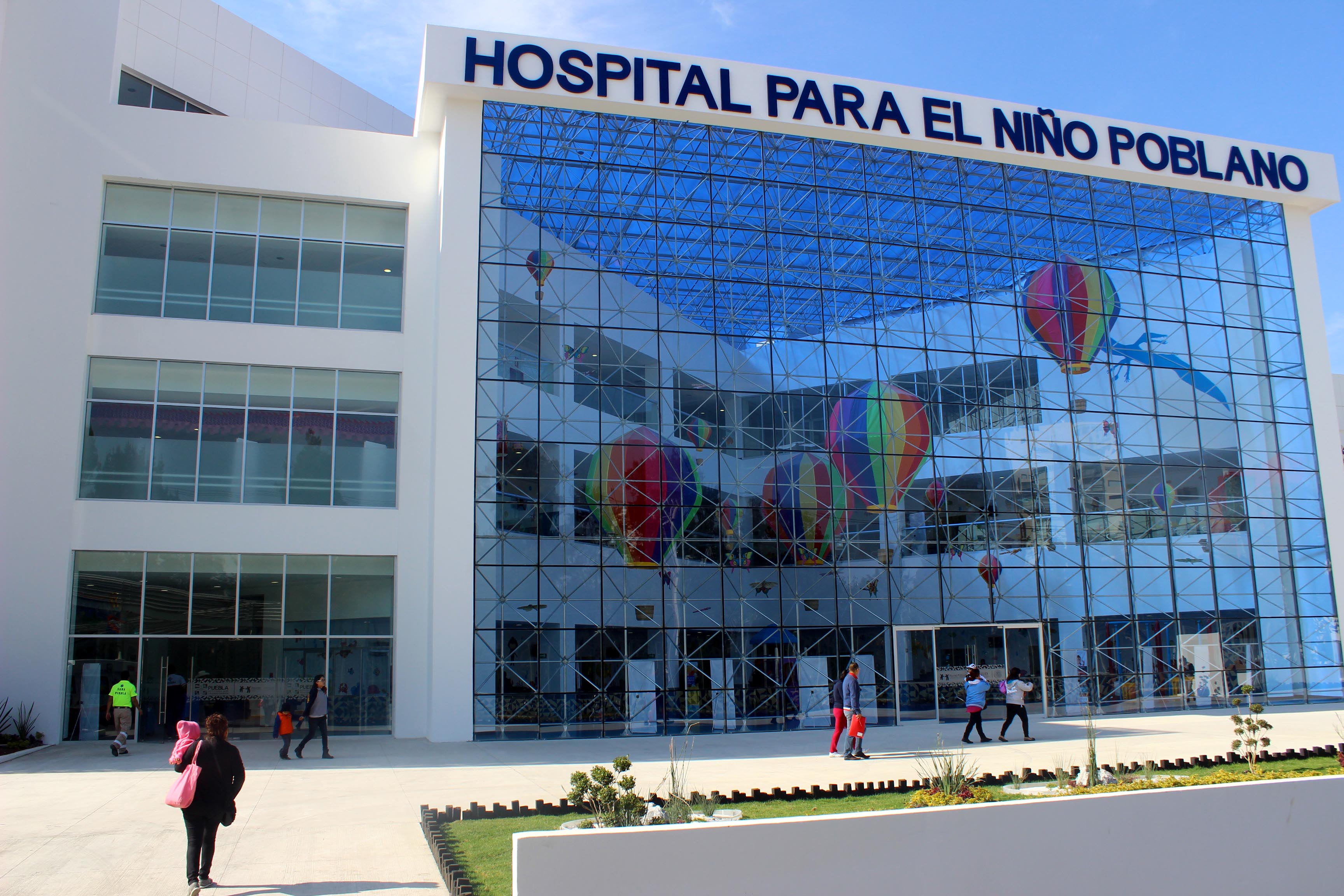 Falta de producción de medicamentos provocó escasez en el Hospital del Niño Poblano