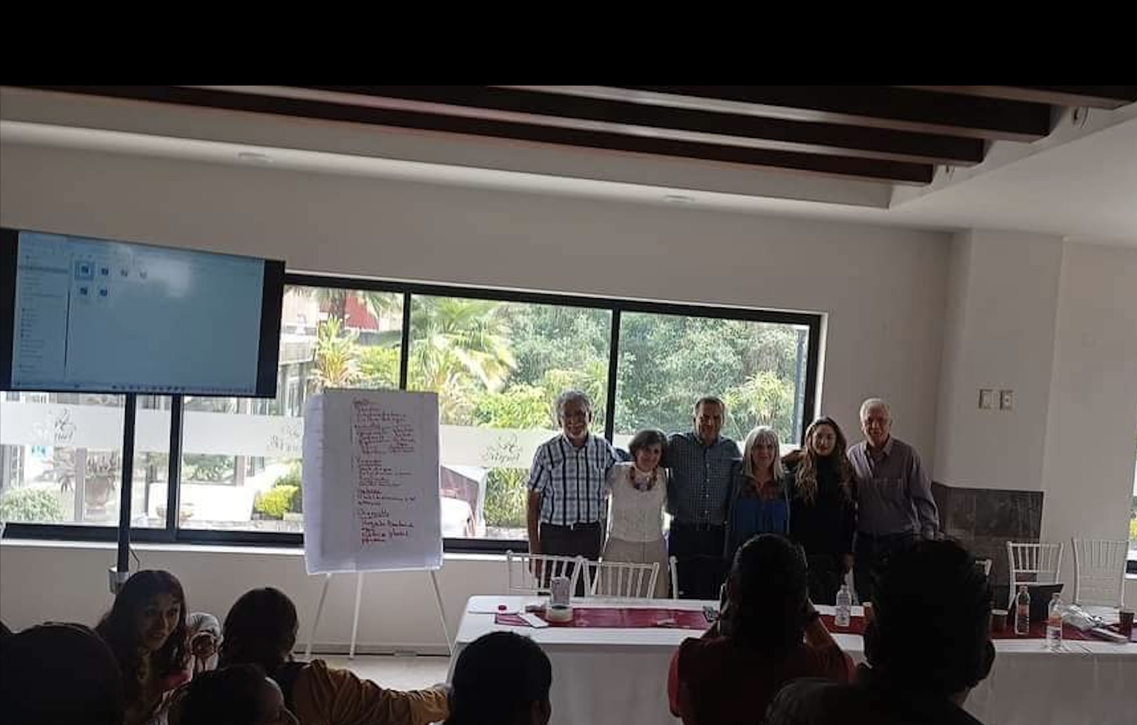 “No mentir, no robar y no traicionar”, pide Morena a candidatos electos