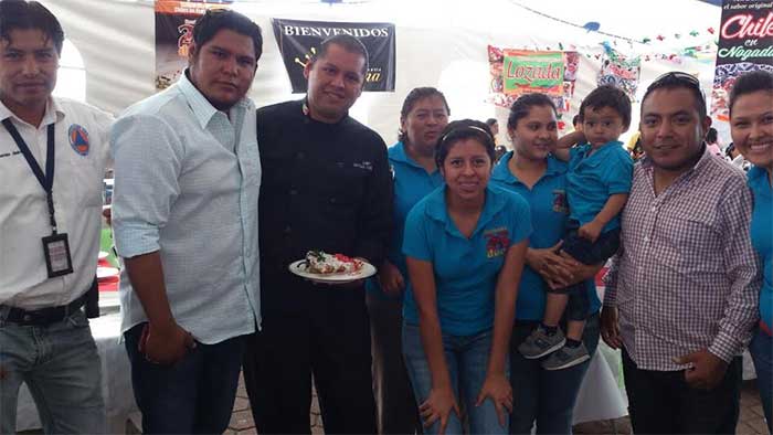 Venden 3,500 platillos en Festival del Chile en Nogada de Huejotzingo