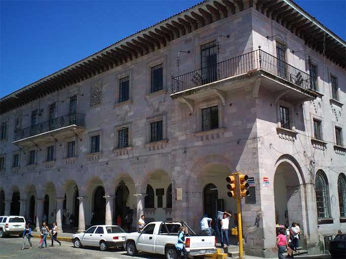 Inician despidos en Ayuntamiento de Teziutlán por costosa nómina