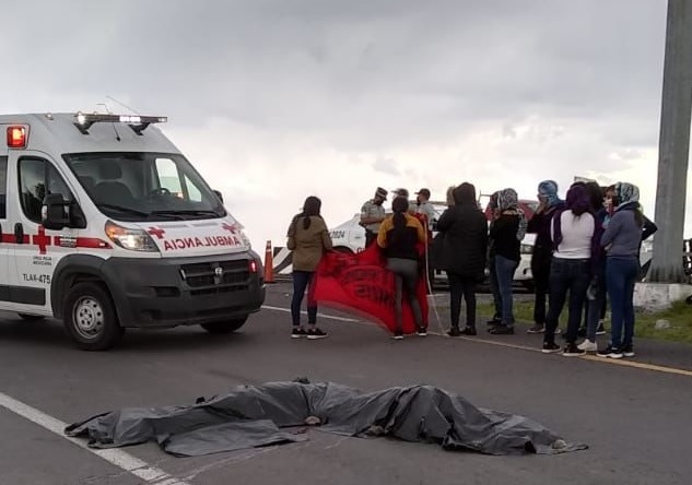 VIDEO Difunden imágenes de la muerte de las normalistas de Teteles