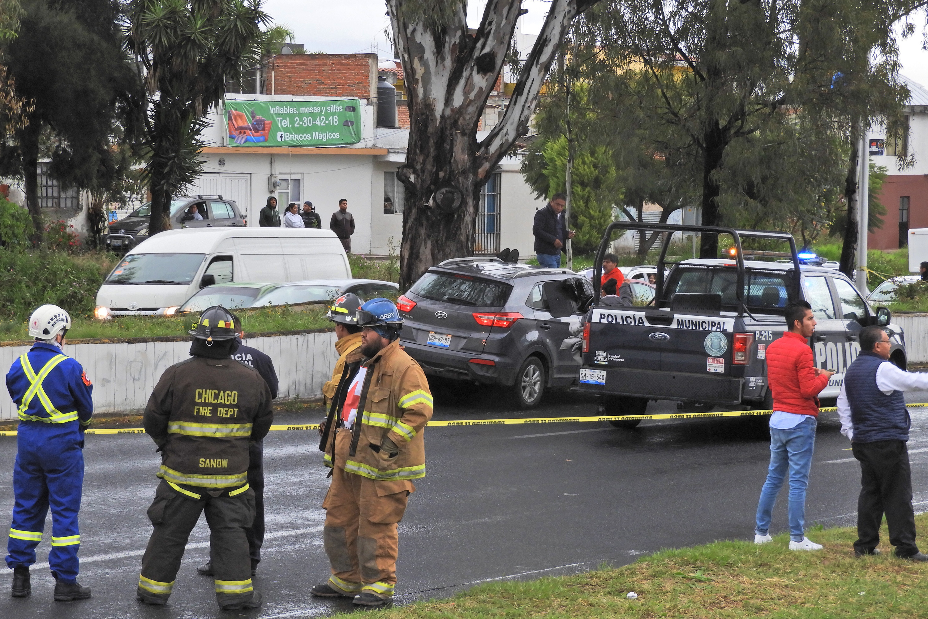 Ejecutan a conductora de camioneta en la Recta a Cholula