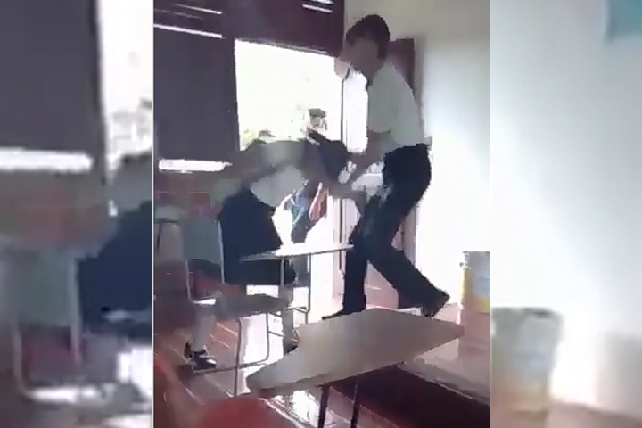 VIDEO Estudiante golpea a su compañera en el salón de clases y nadie hace nada