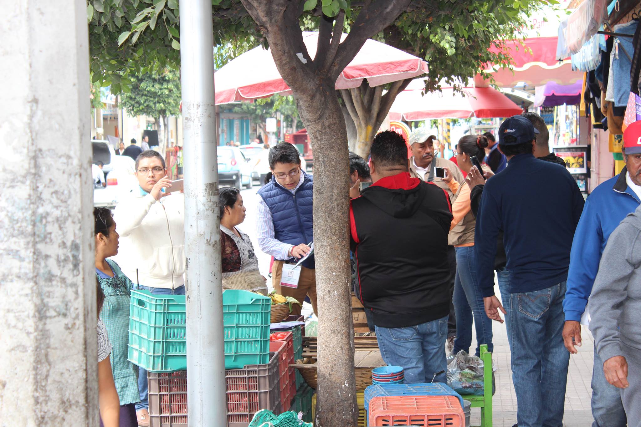  Notifican a ambulantes de Tehuacán que deben reubicarse