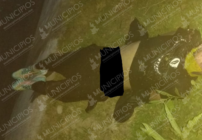 Hallan cadáver maniatado en canal de Valsequillo en Yehualtepec