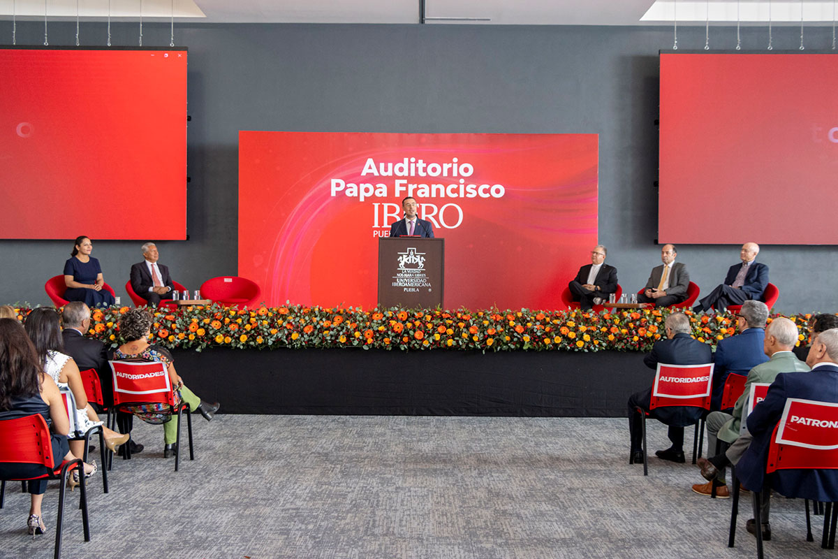 Papa Francisco, el nuevo Auditorio de la Ibero Puebla 