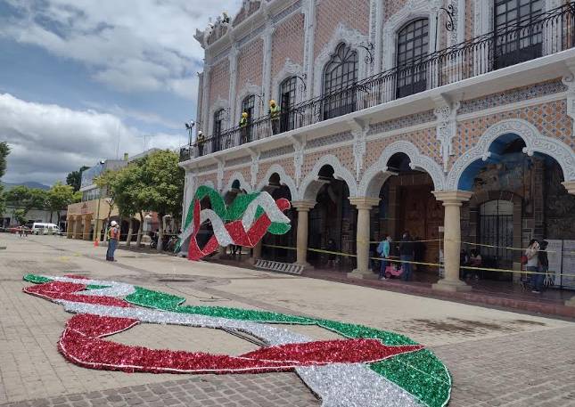 Destinarán 650 mil pesos en Tehuacán para adornos para fiestas patrias 