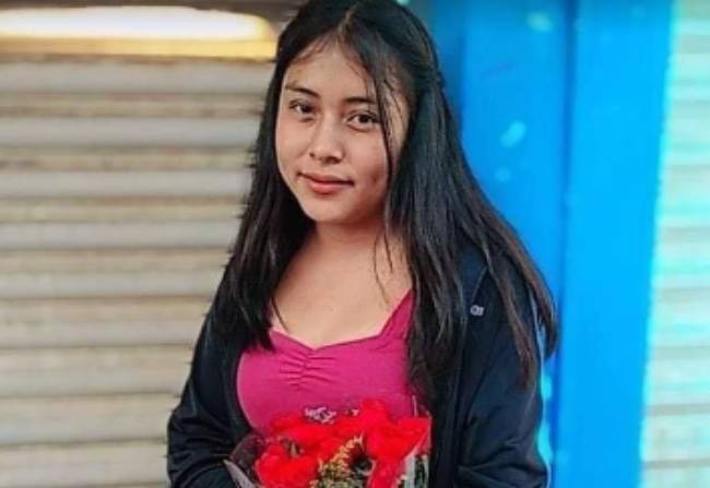 Desaparece Karen de 14 años en calles de Izúcar