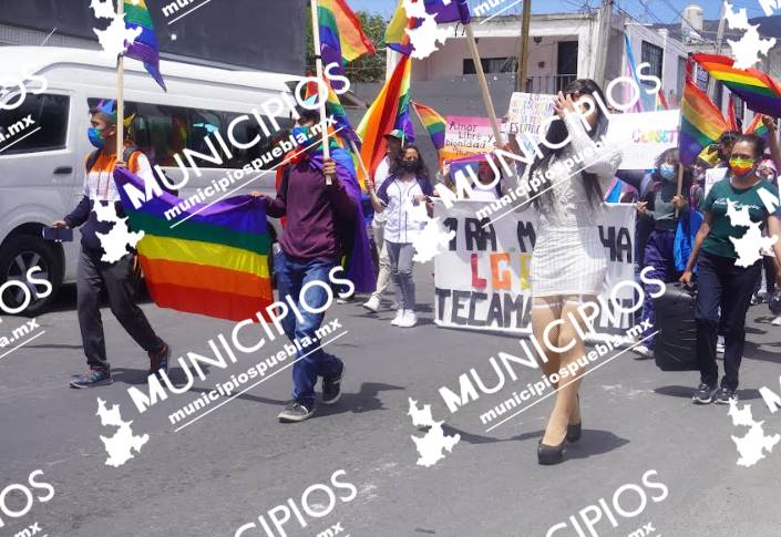Se realiza la primera marcha LGBTIQ en el municipio de Tecamachalco