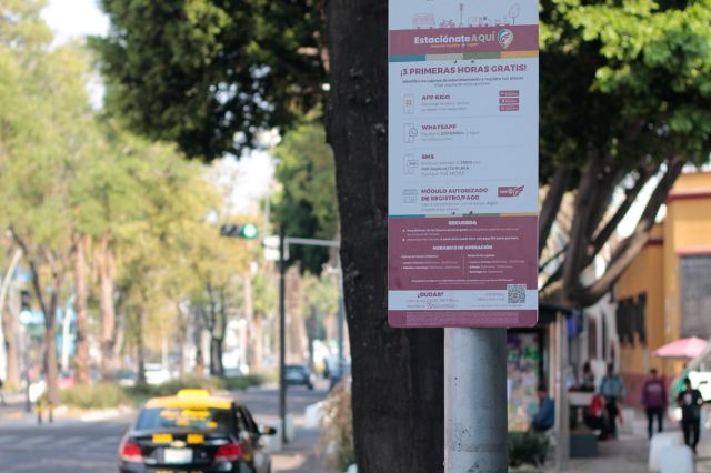 Restauranteros acusan multas injustas por parquímetros en zonas clave